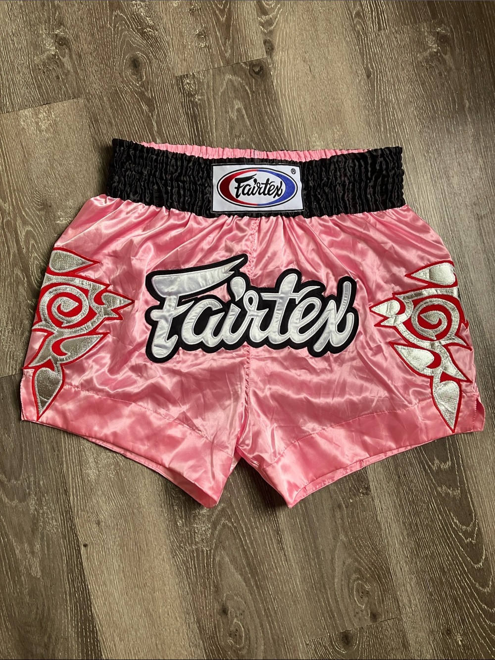 Fairtex "MODERN THAI" Muay Thai Kickboxing Shorts